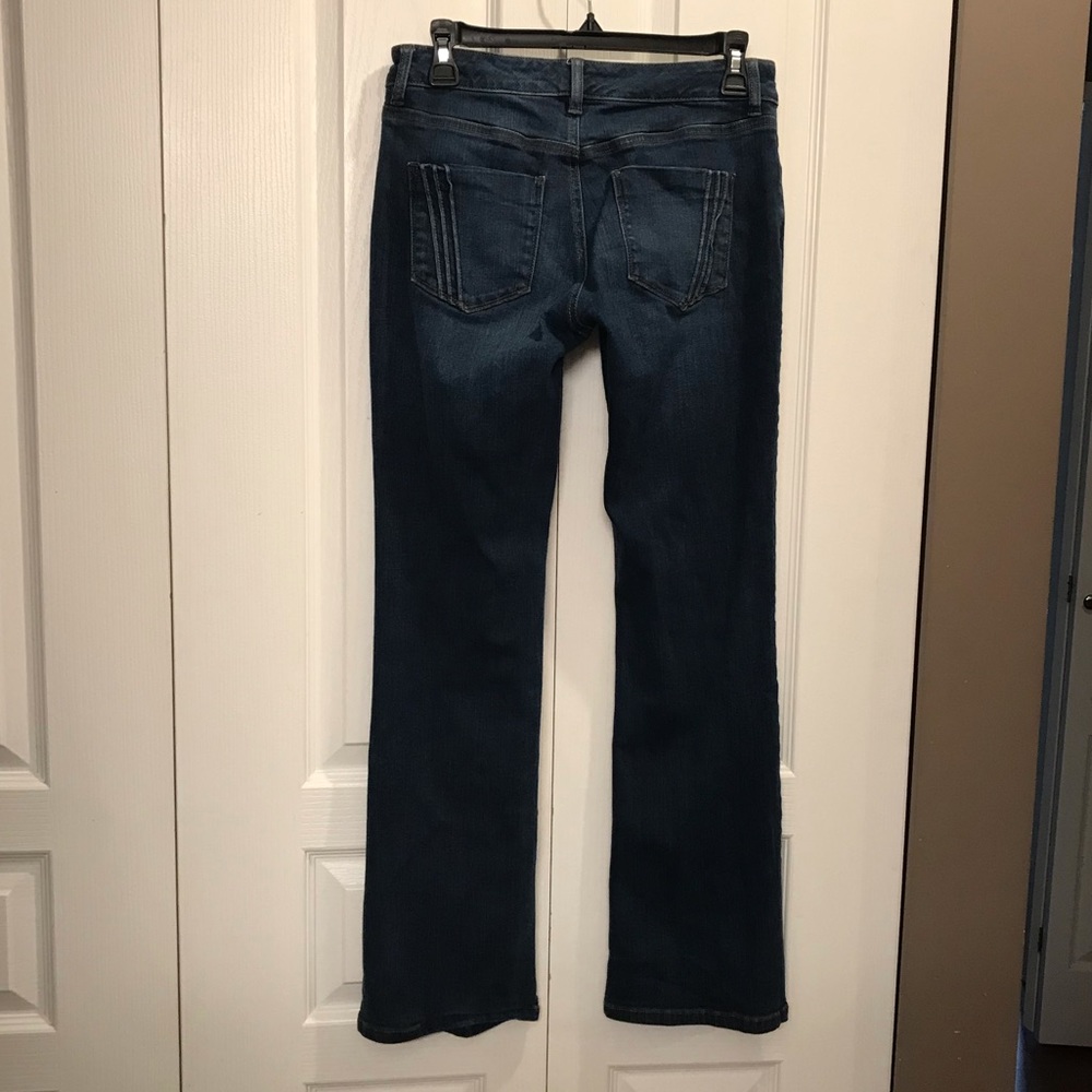 Denver Hayes Mia Jean, mid rise, size 4